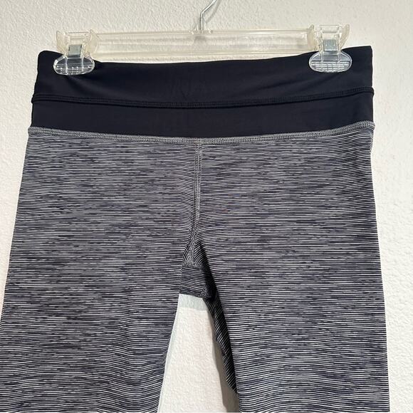 Lululemon Leggings Run Inspire Crop SZ 6 - Picture 2 of 8